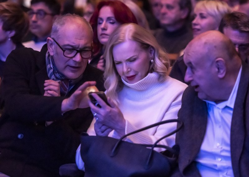 Zbog mobitela Emila Tedeschija sve je palo u drugi plan: Pogledajte reakciju Jadranke Sloković