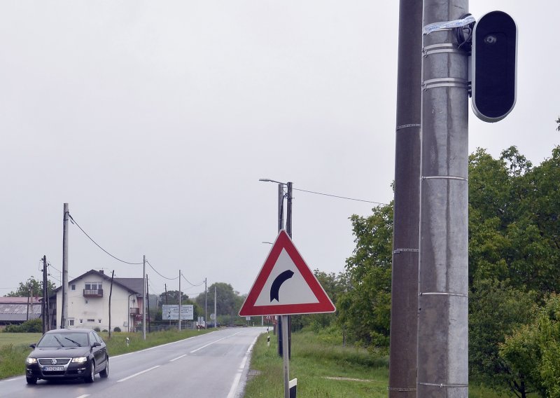 Ovo je najveća udaljenost s koje kamera za nadzor brzine može snimiti vozilo