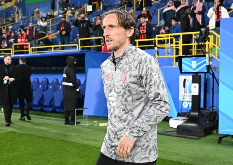 'Modrić je najbolji veznjak kojeg je nogomet vidio posljednjih desetljeća'