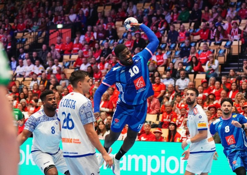 Europski rukomet ovo ne pamti! Evo što su Francuzi napravili hit-reprezentaciji