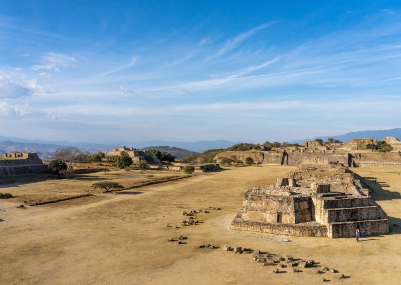 U Meksiku otkrivena spektakularna grobnica civilizacije Zapoteka stara 1400 godina