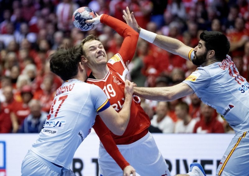 Danci lako sredili Španjolce i tako ostali u borbi za plasman u polufinale EP-a