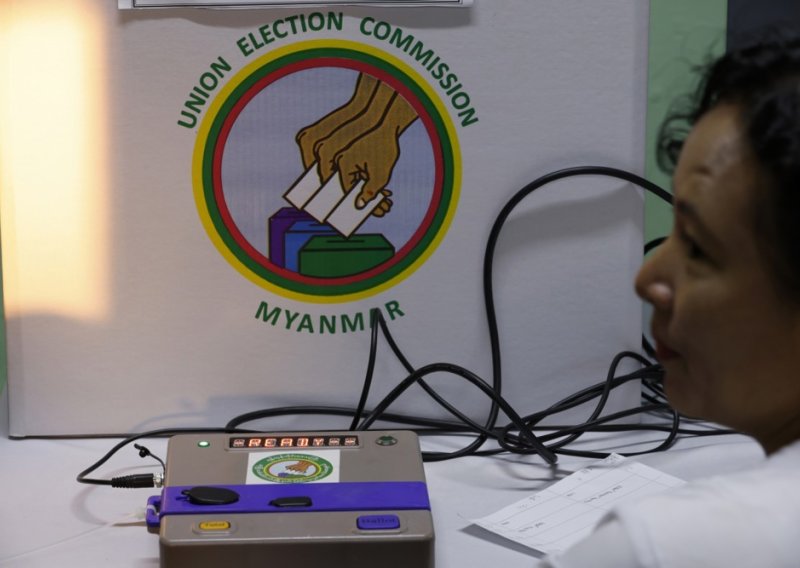 Hunta zapečatila izbore: 'Već znamo kakav će biti konačni rezultat, ali ako mogu malo protresti stvari...'