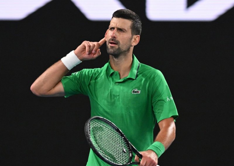 Novak Đoković se bez borbe plasirao u četvrtfinale AO; protivnik mu je predao meč