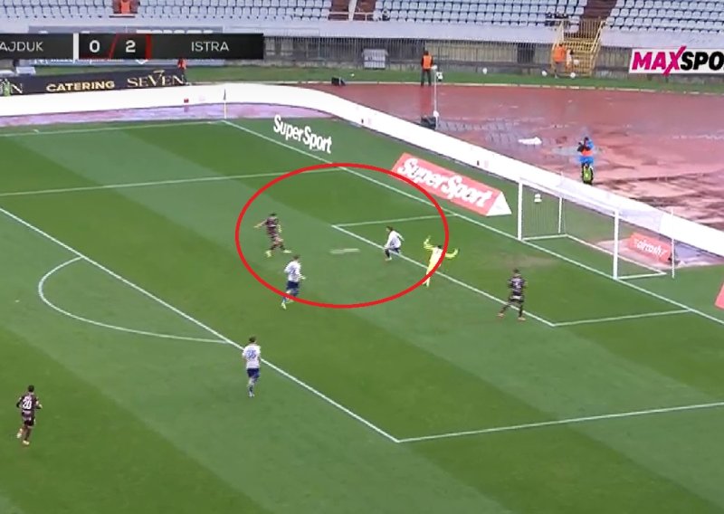 Pogledajte kako je Sigur spriječio katastrofu Hajduka već u 1. poluvremenu