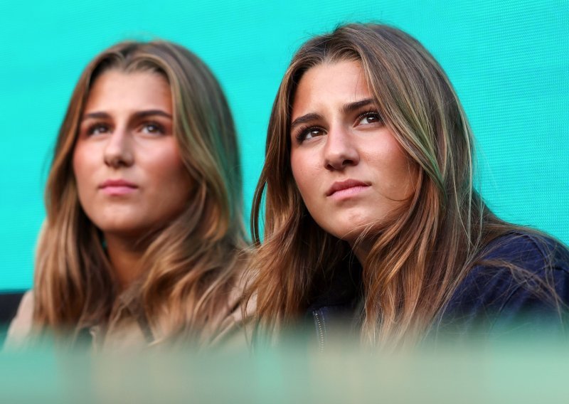 Blizanke na Australian Openu raspametile sve: Tata im je legenda, no one su odabrale anonimnost