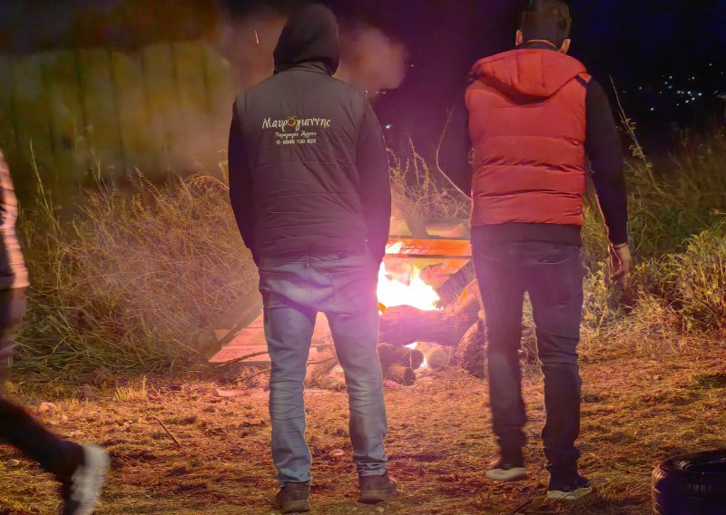 Veliki požar u grčkoj tvornici: Pet osoba nestalo