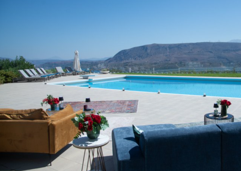 Nevjerojatan luksuz na rajskoj lokaciji: Zavirite u vilu gdje se snima 'Gospodin Savršeni'