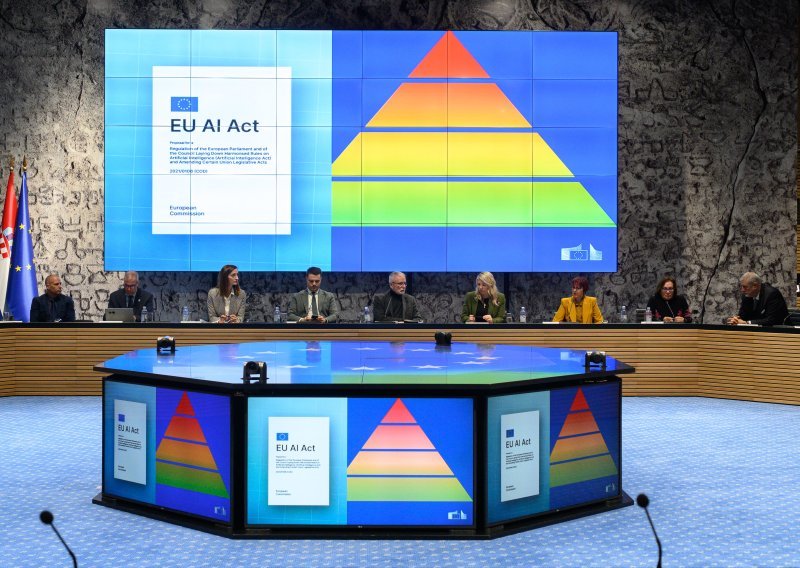 UI kontrolira tko koliko radi, kako će se to odraziti na ljude? 'Nedostaje nam edukacije i znanja'