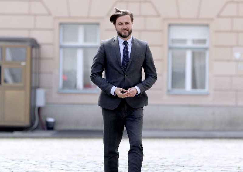 Spominjao se u 'aferi Vjetroelektrane', promijenio tri ministarstva i sada ide na manju plaću: 'S Ćorićem neće biti dosadno'