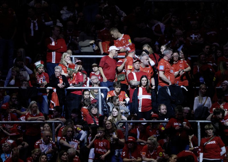 Danci se rugaju Francuskoj: Evo što pišu nakon neočekivanog poraza