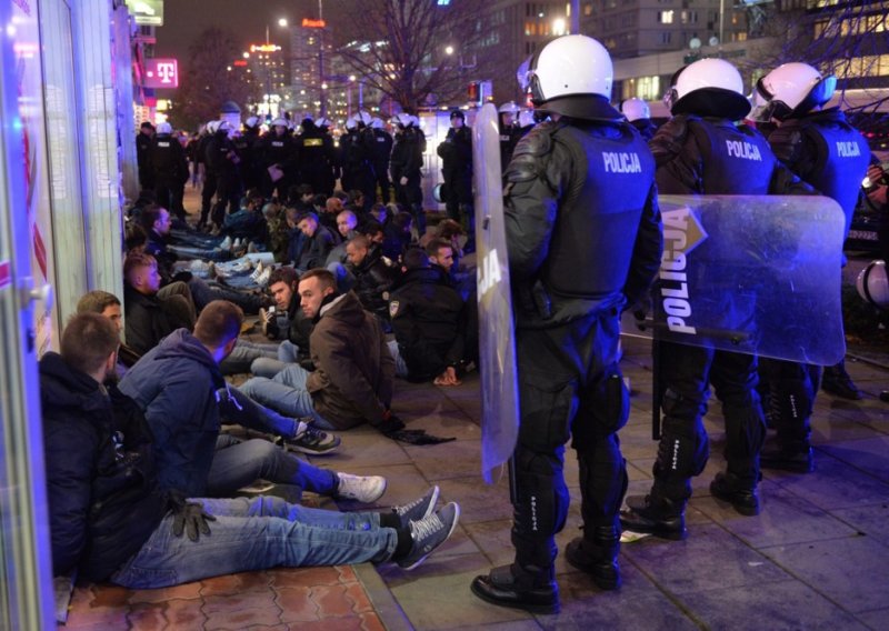 Tužiteljstvo u Tuzli traži jednomjesečni pritvor za 14 pripadnika Torcide