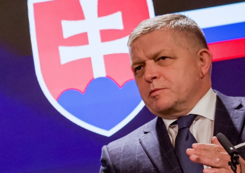 Fico uznemiren nakon sastanka s Trumpom: Opasan je i izvan sebe