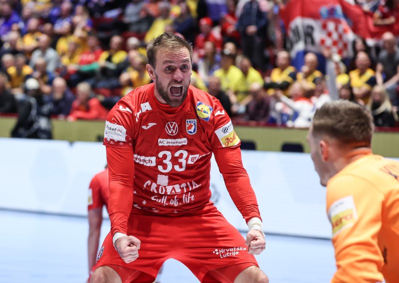 Pogledajte kako je Cindrić izgubio živce pred kamerama: 'Katastrofa! Morao sam ovo reći'