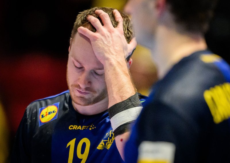 Najveći švedski rukometaš svih vremena zgrožen: Strašno! Mogli su staviti Mickeyja Mousea