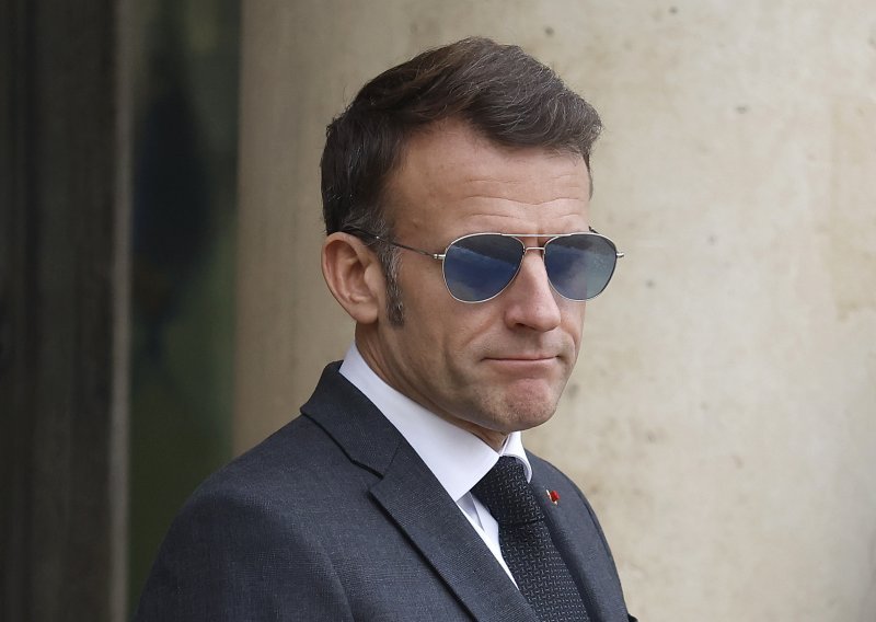 Macronove naočale izazvale skandal: Bivši radnici otkrili neugodnu istinu o brendu