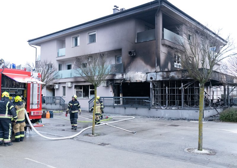 [FOTO/VIDEO] Buktinja u Zagrebu: Usred noći izgorjela pizzeria, vatra se probila do krova zgrade