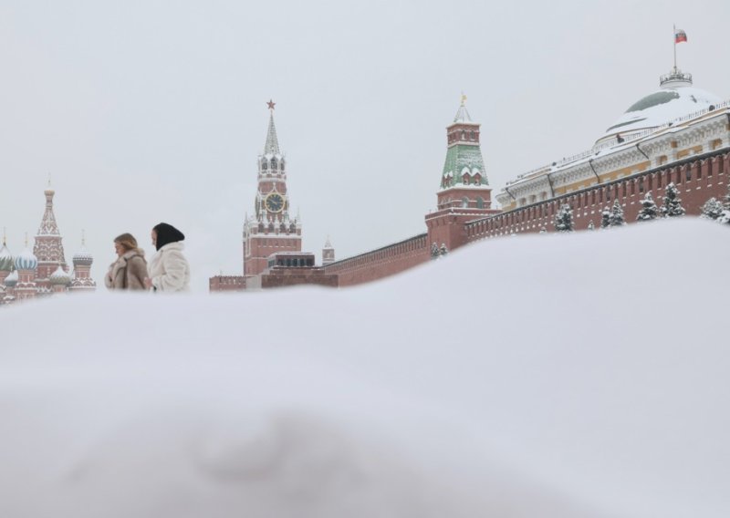 Zabrinjavajuće istraživanje o stavovima Rusa: Smatraju se žrtvom i da su okruženi neprijateljima