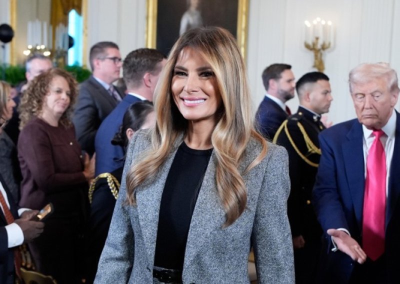 Ostvaruje se najgora noćna mora Melanije Trump: Sada joj se svi rugaju