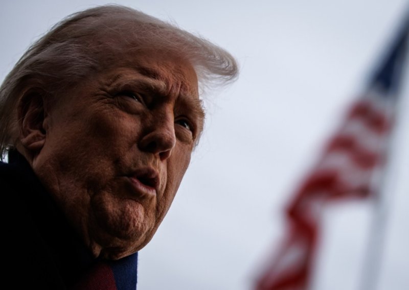 Trump poziva Iran na pregovore, no prijeti: 'Vrijeme istječe, sljedeći napad će biti gori'