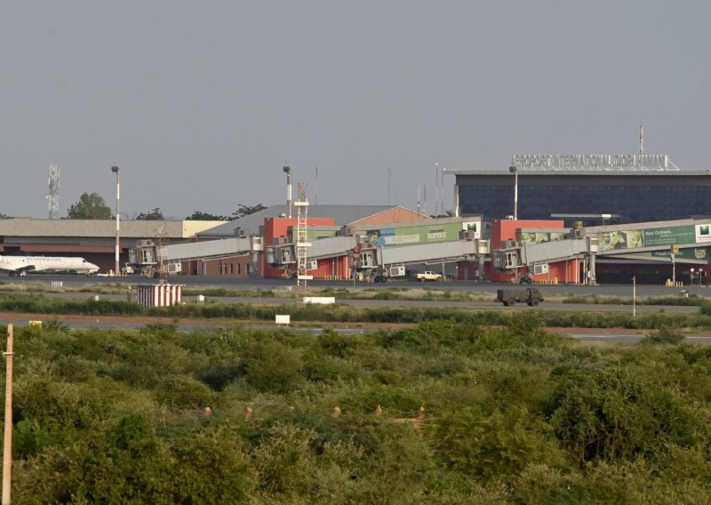 Pucnjava i eksplozije u Nigeru