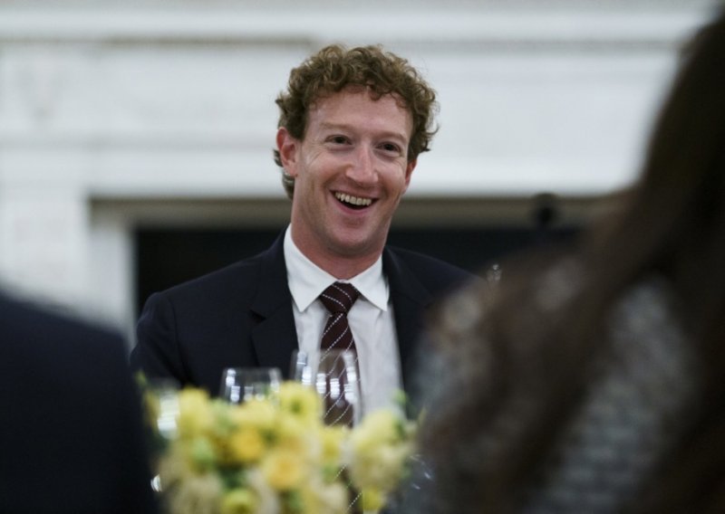 Meta Platforms se kladi na AI agente i naše podatke