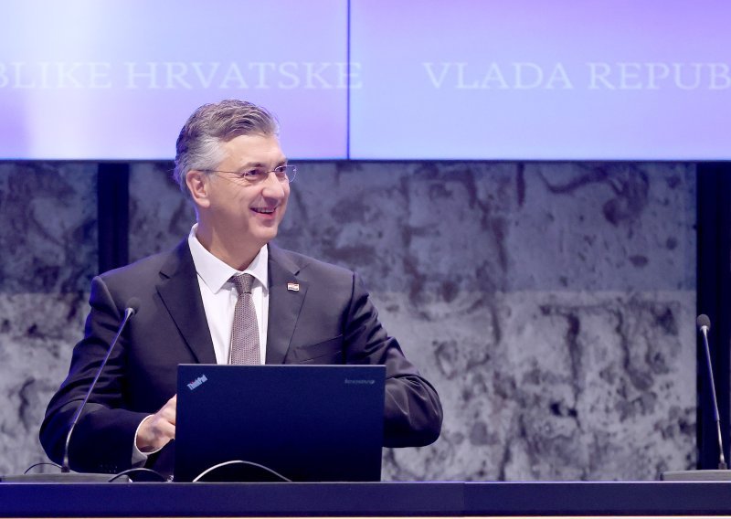 Plenković čestitao rukometašima: 'Malo su nas razmazili...'
