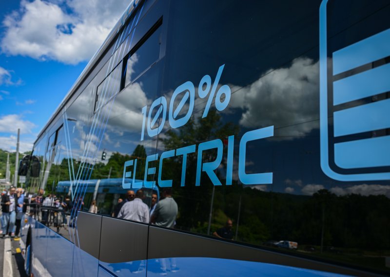 Ministarstvo dijeli 42 milijuna eura za nabavku 68 električnih autobusa