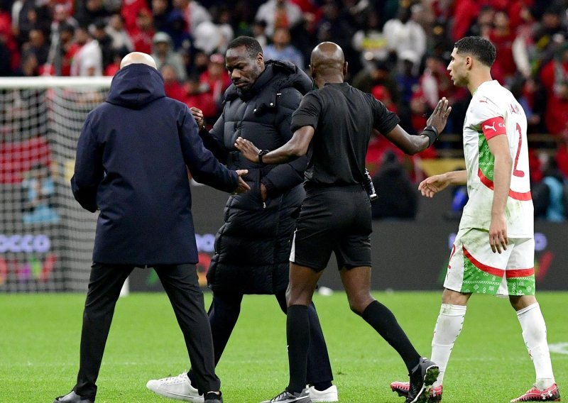 Visoke kazne za sramotno ponašanje u finalu Afričkog kupa nacija