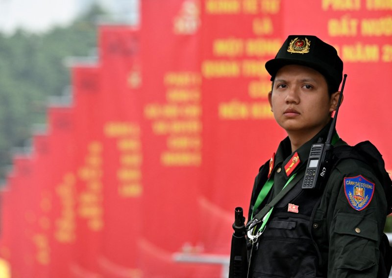 Vijetnamska policija zaplijenila nekoliko tona lažnih proizvoda od kave