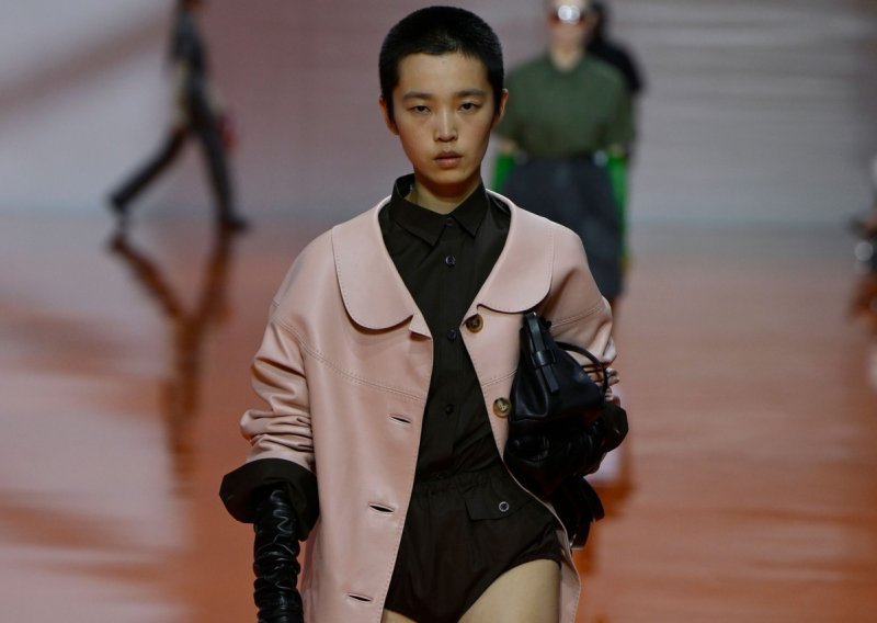 Stigla je u jednoj, ali vječnoj boji i odmah postala hit: Ovo je torba koju ćete viđati posvuda ovog proljeća