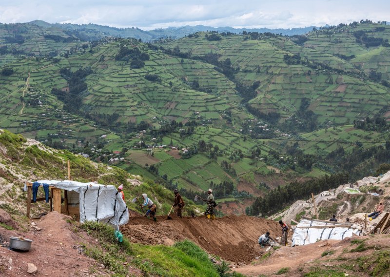 Više od 200 poginulih u urušavanju rudnka koltana na istoku Konga