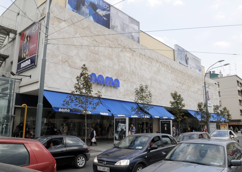 Zagreb ostaje i bez 'male' Name: Uskoro prodaja trgovačke kuće na Kvaternikovom trgu