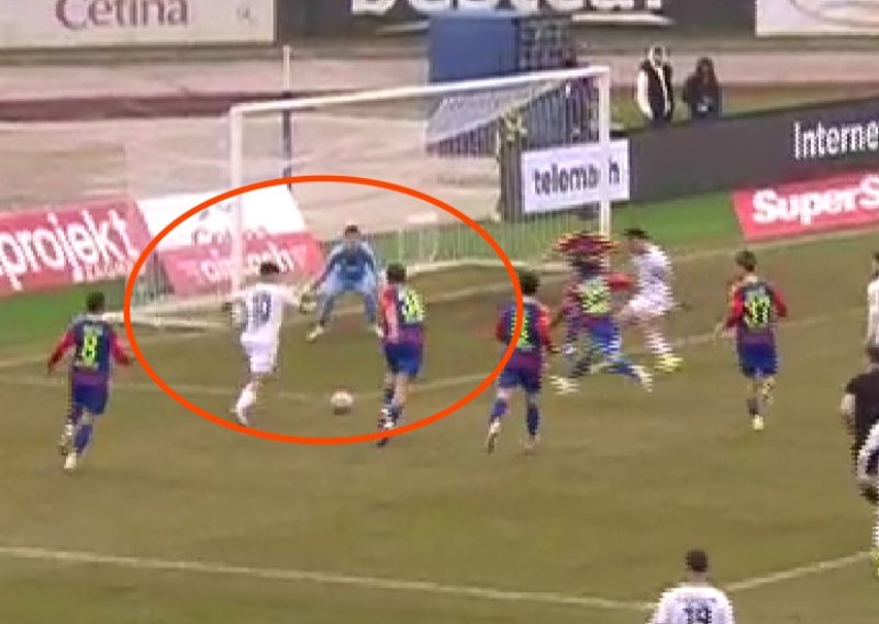 Gorica odmah na početku umalo šokirala Hajduk: Pogledajte veliku obranu Silića