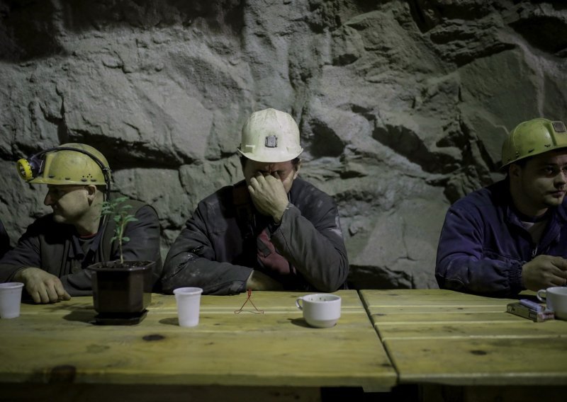 Kinezi preuzimaju rudarsko carstvo, a Srbi nestaju s karte? 'Spavamo na zlatu, a umiremo od raka'