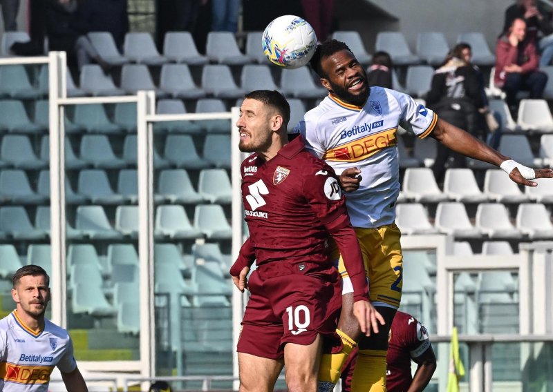 Nikola Vlašić najbolji igrač utakmice u kojoj je i Sandro Kulenović upisao debitantske minute