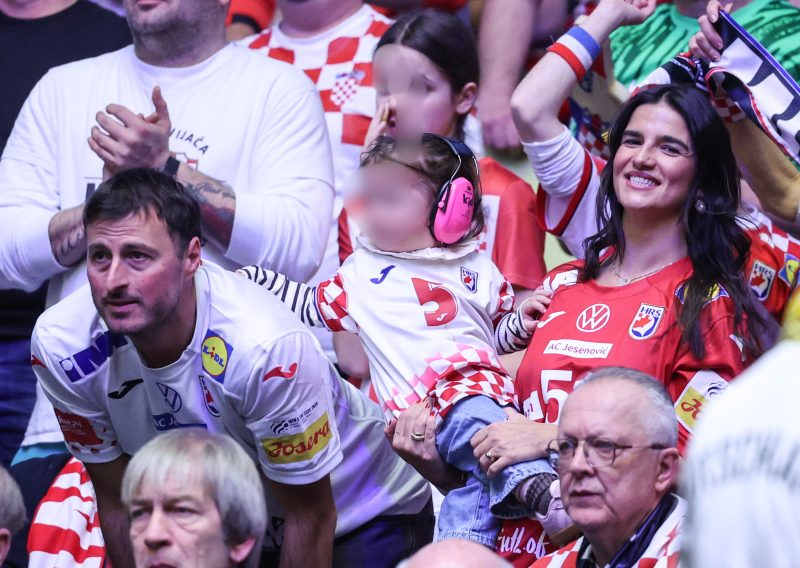 Domagoj Duvnjak s preslatkom kćerkicom na tribinama slavio broncu