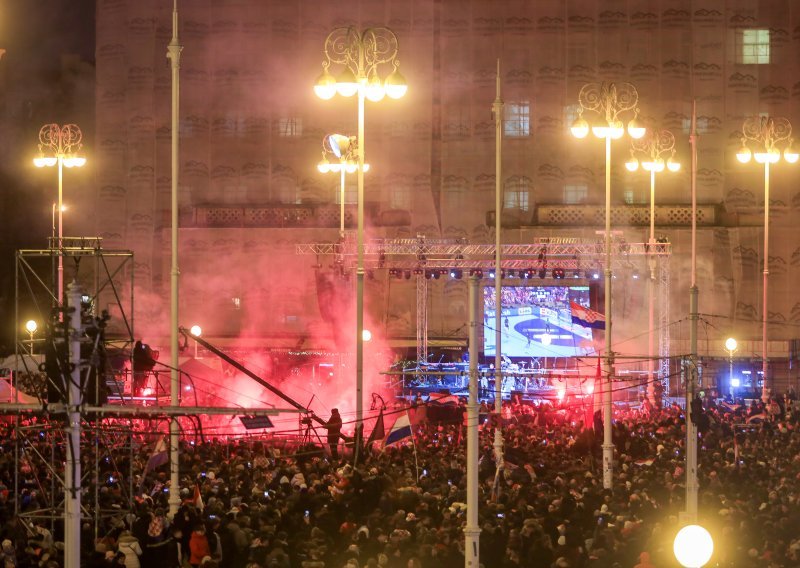 Pozornica i štandovi bez dozvole: Evo kolike kazne prijete Vladi zbog dočeka rukometaša