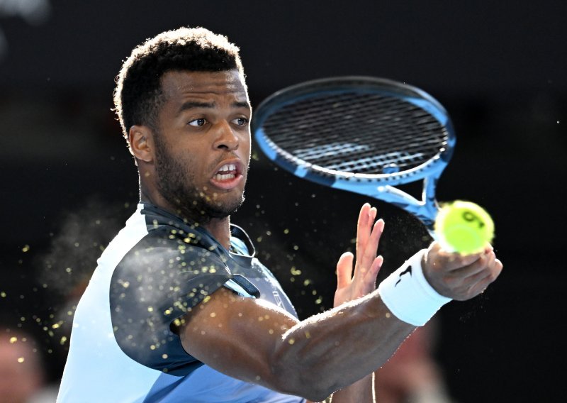 Pogledajte najbizarniji kraj teniskog meča: Francuska zvijezda morala predati