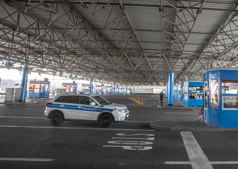 Uhićen načelnik graničnog prijelaza Bajakovo, cure detalji