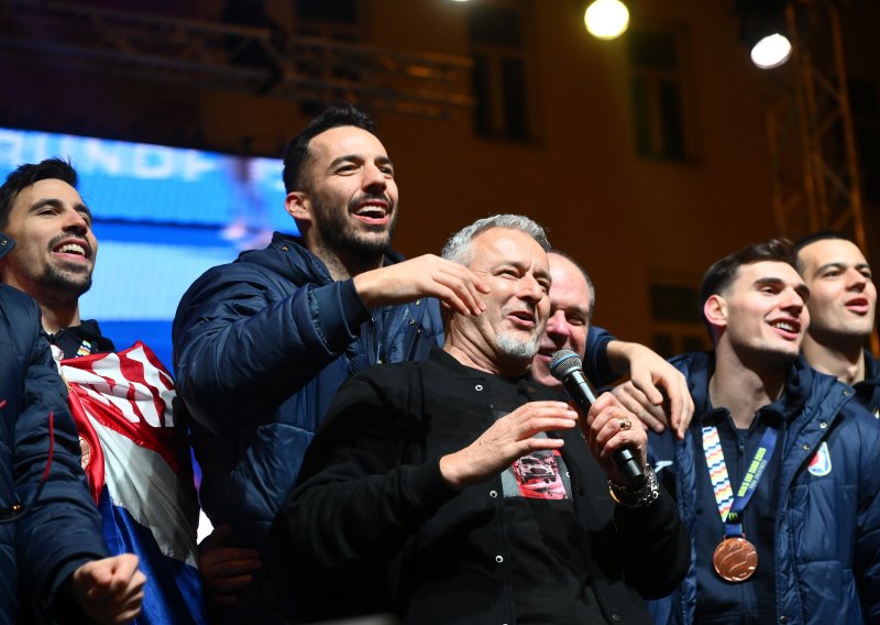Hrvatski rukometaši složni: Ako dogodine bude medalja, opet će pjevati Thompson