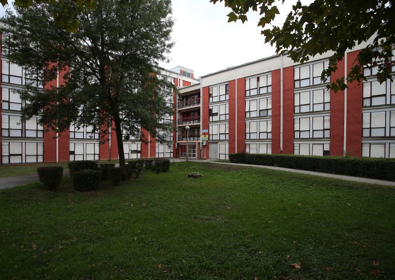 Zagrebački studenti ostaju bez 840 kreveta u domovima