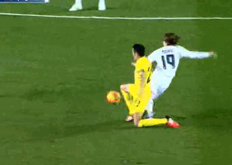 Luka Modrić krivac je za primljeni gol Reala!
