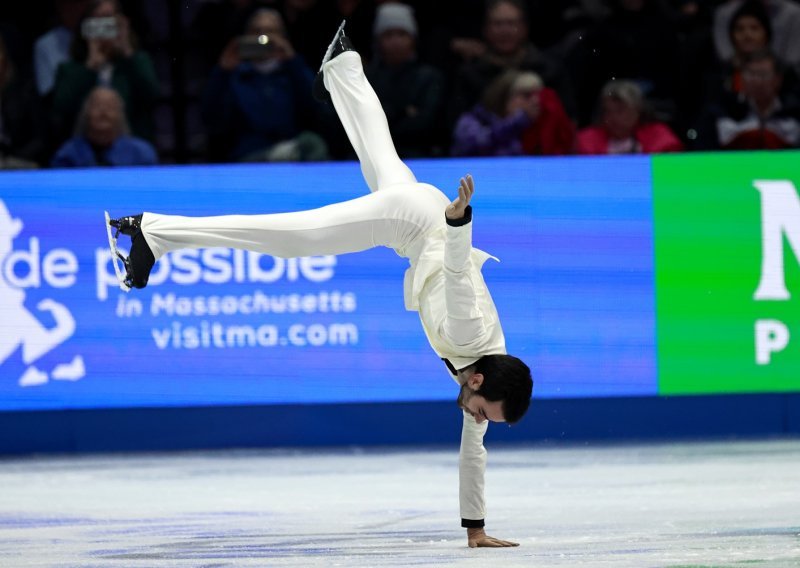 Noćna mora za Španjolca: Htio sam pokazati da i muško umjetničko klizanje može biti zabavno