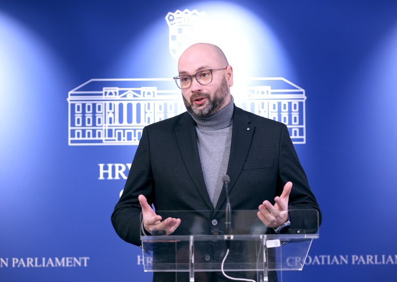 Baksa komentirao srpske političare, traži nedvosmislen odgovor na banjalučkog gradonačelnika