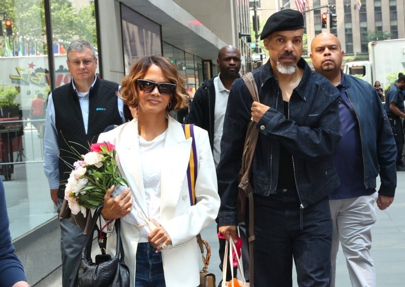Halle Berry se zaručila: Nakon tri propala braka i dalje vjeruje u ljubav