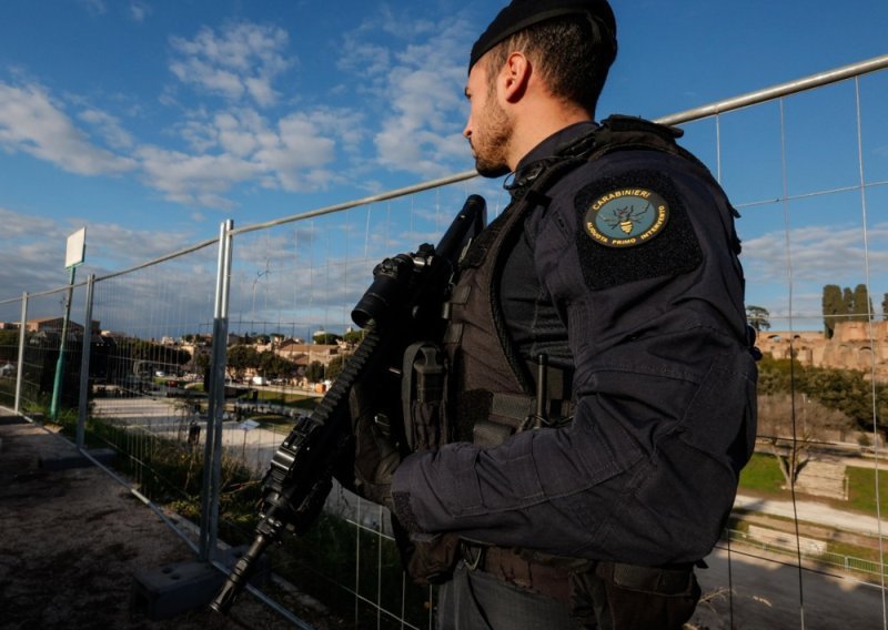 Talijani istražuju 80-godišnjaka zbog sumnje da je sudjelovao u 'sarajevskom safariju'