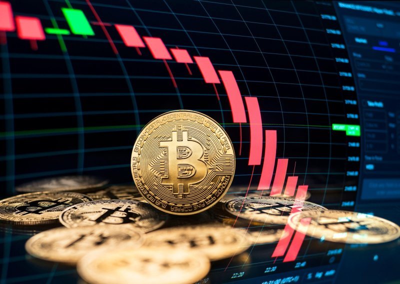 Potres na kriptotržištu: Bitcoin potonuo, strahuje se od 'smrtonosne spirale'