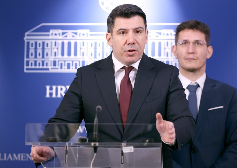 Grmoja: Nema novca za Gredelj, ali ima za Srpsko narodno vijeće