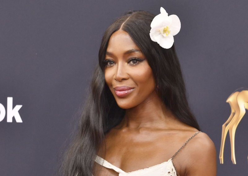 Tražila usluge od Epsteina: Naomi Campbell i Mick Jagger uhvaćeni u laži novim dokumentima